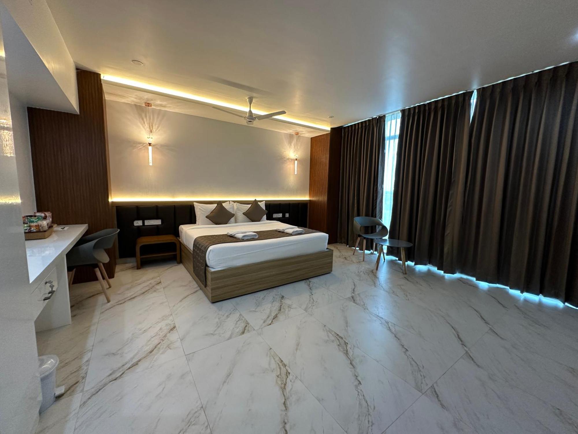 Silver Stone Park Resort, Kovilpatti Экстерьер фото