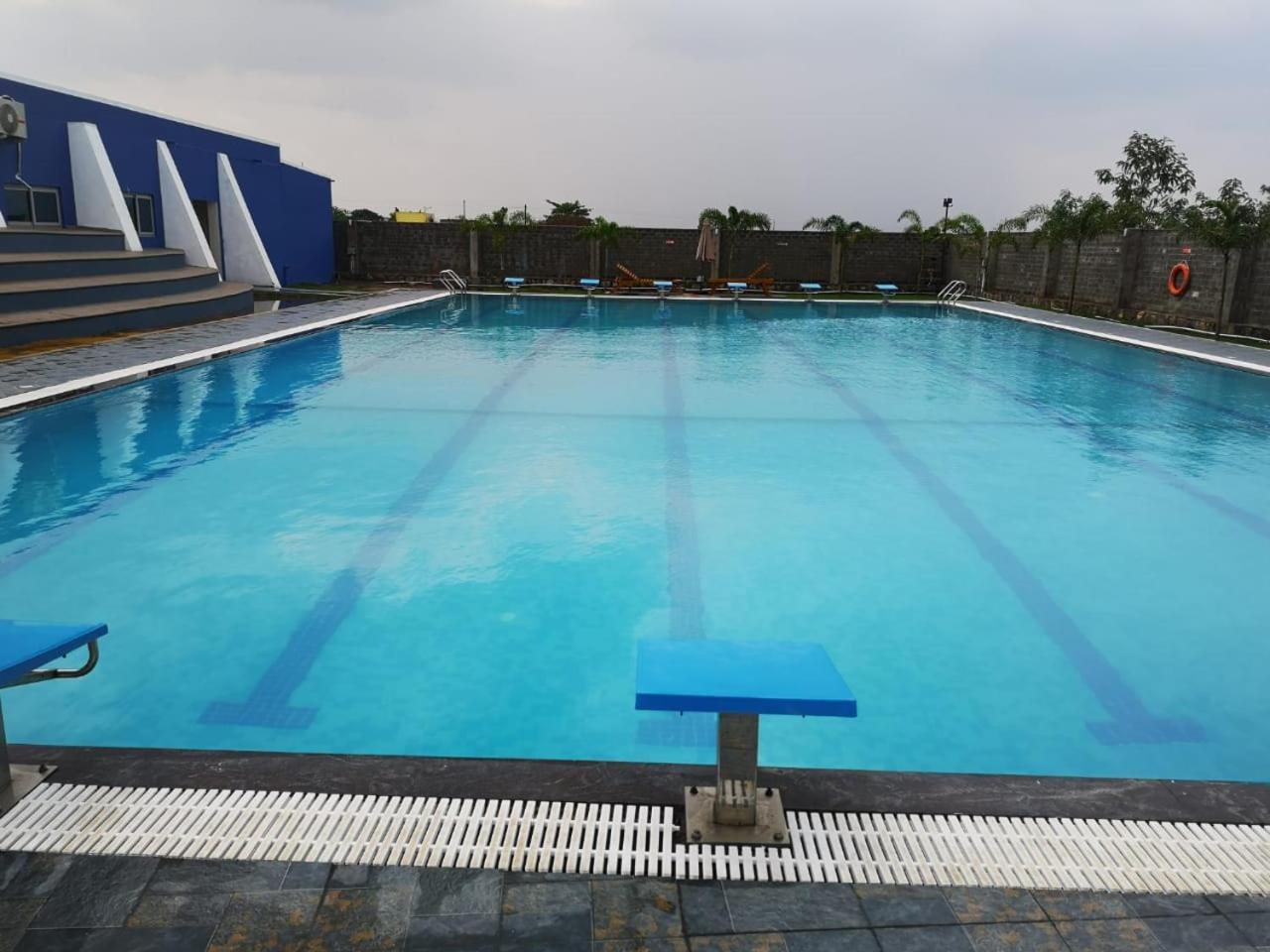 Silver Stone Park Resort, Kovilpatti Экстерьер фото